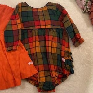 Lot of 2 Rufflebutts bubble and dress 6-12 months